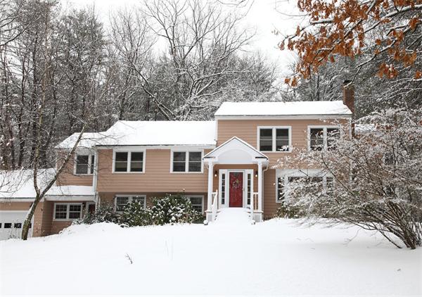 71 Colonial Road Sudbury, MA 01776 - Photo 1 of 10 Gallery Image 1