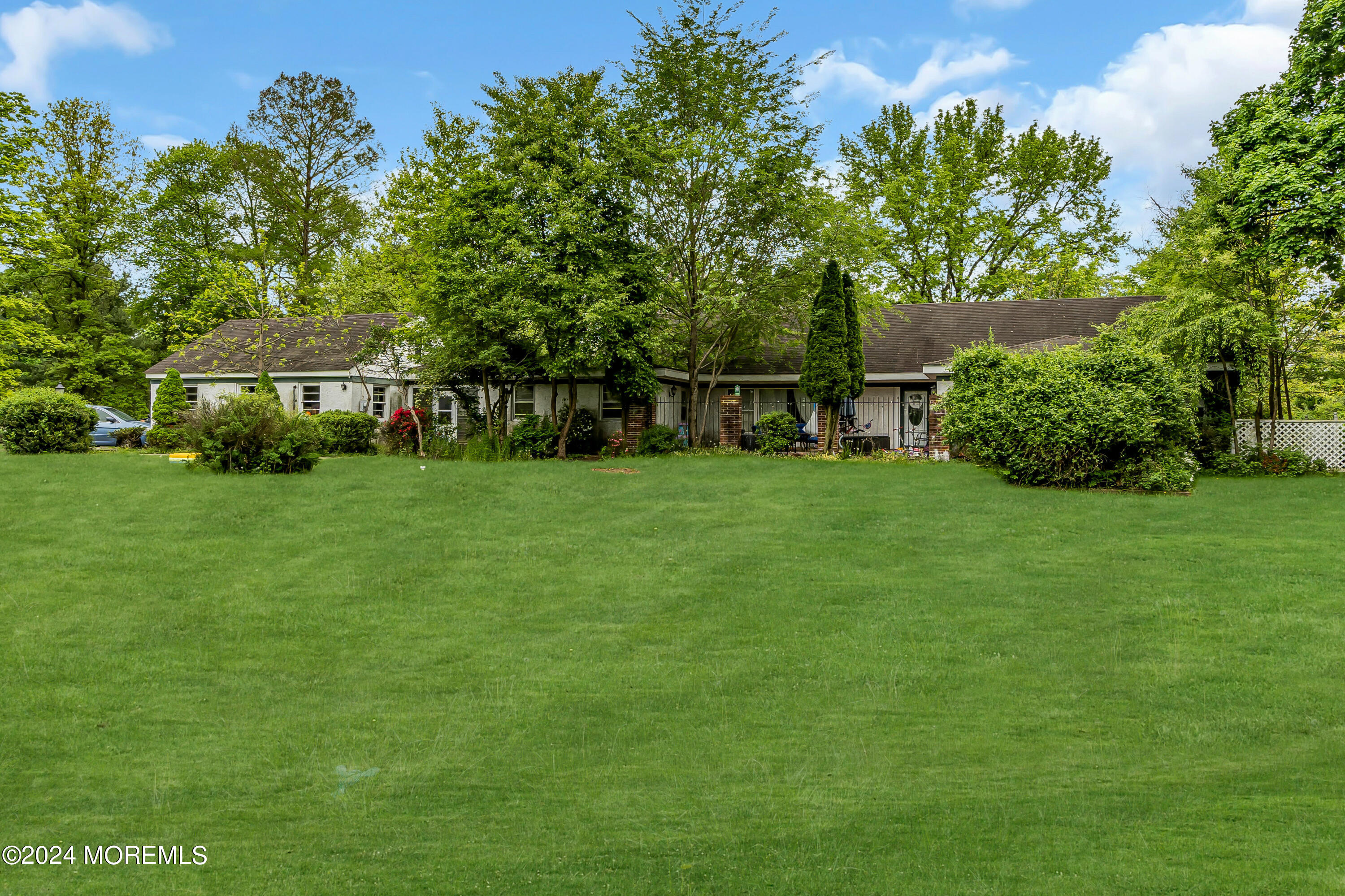 707 Rosedale Road Princeton, NJ 08540 - Photo 8 of 20 a view of a house with a big yard