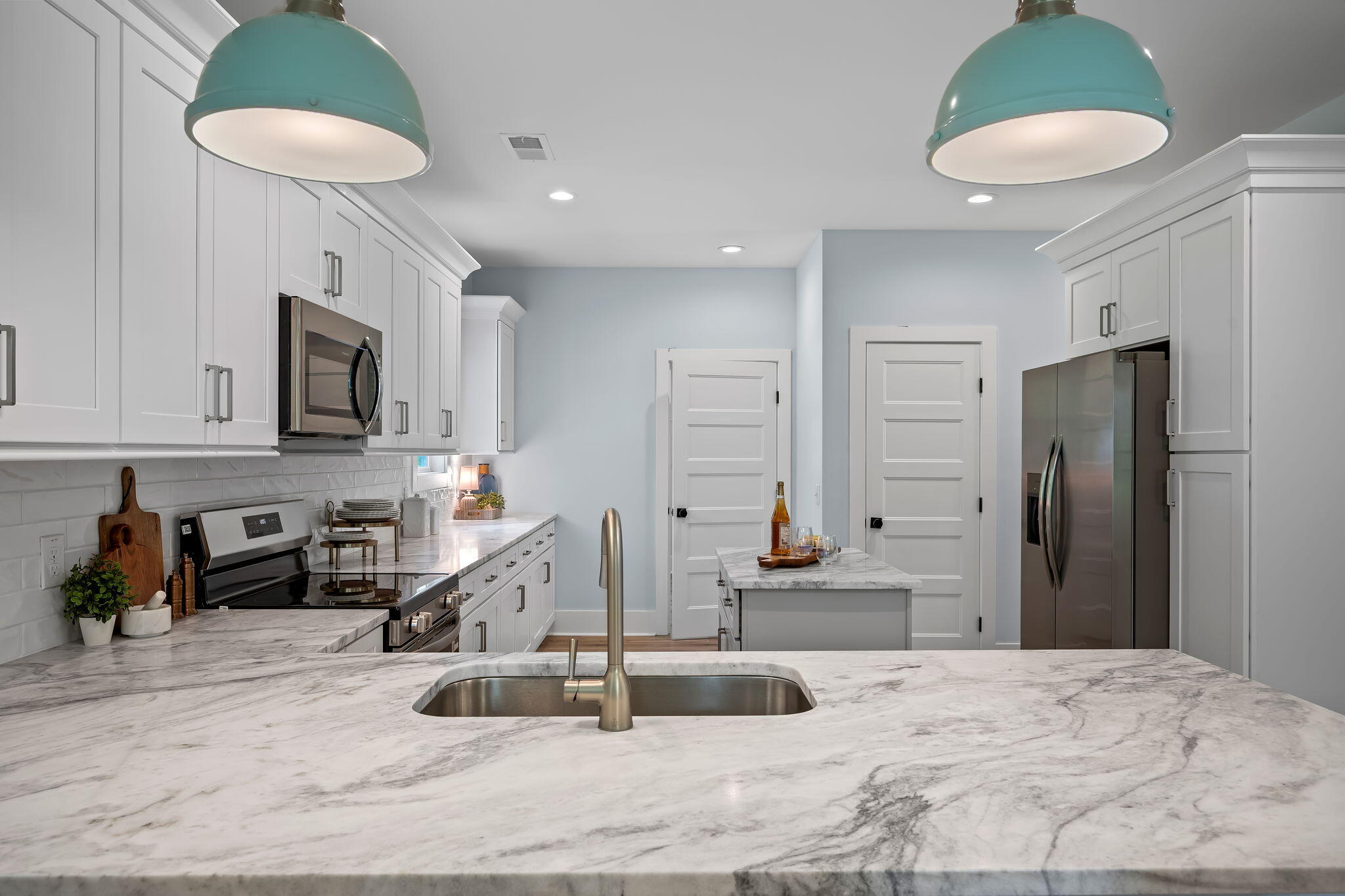 3914 Chisolm Road Johns Island, SC 29455 - Photo 10 of 47 16-web-or-mls-DSC_2014