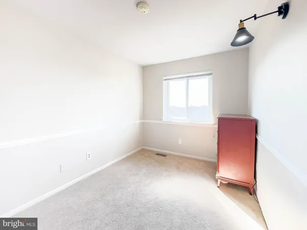 $364,990 | 5859 Hunt Hill Drive, Unit 1205, Elkridge, MD 21075