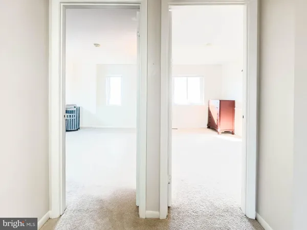 $364,990 | 5859 Hunt Hill Drive, Unit 1205, Elkridge, MD 21075