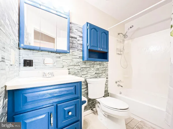 $364,990 | 5859 Hunt Hill Drive, Unit 1205, Elkridge, MD 21075