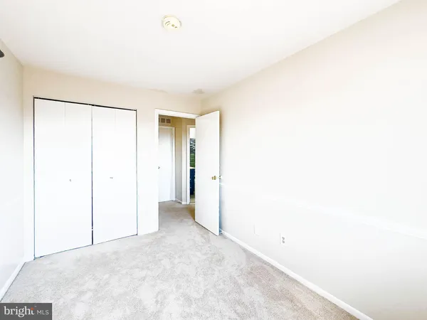 $364,990 | 5859 Hunt Hill Drive, Unit 1205, Elkridge, MD 21075