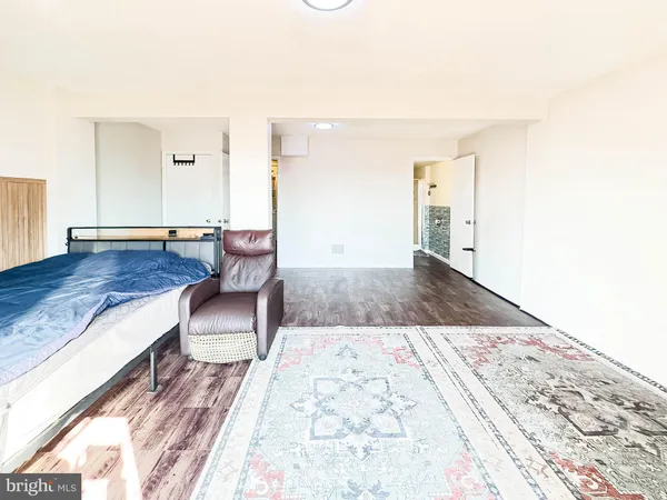 $364,990 | 5859 Hunt Hill Drive, Unit 1205, Elkridge, MD 21075