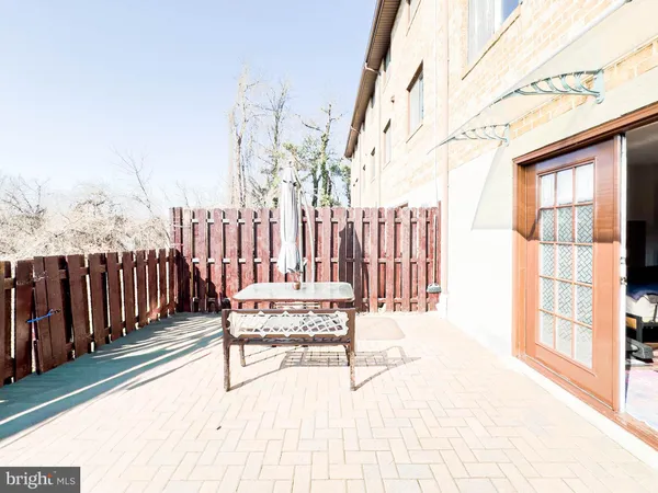 $364,990 | 5859 Hunt Hill Drive, Unit 1205, Elkridge, MD 21075