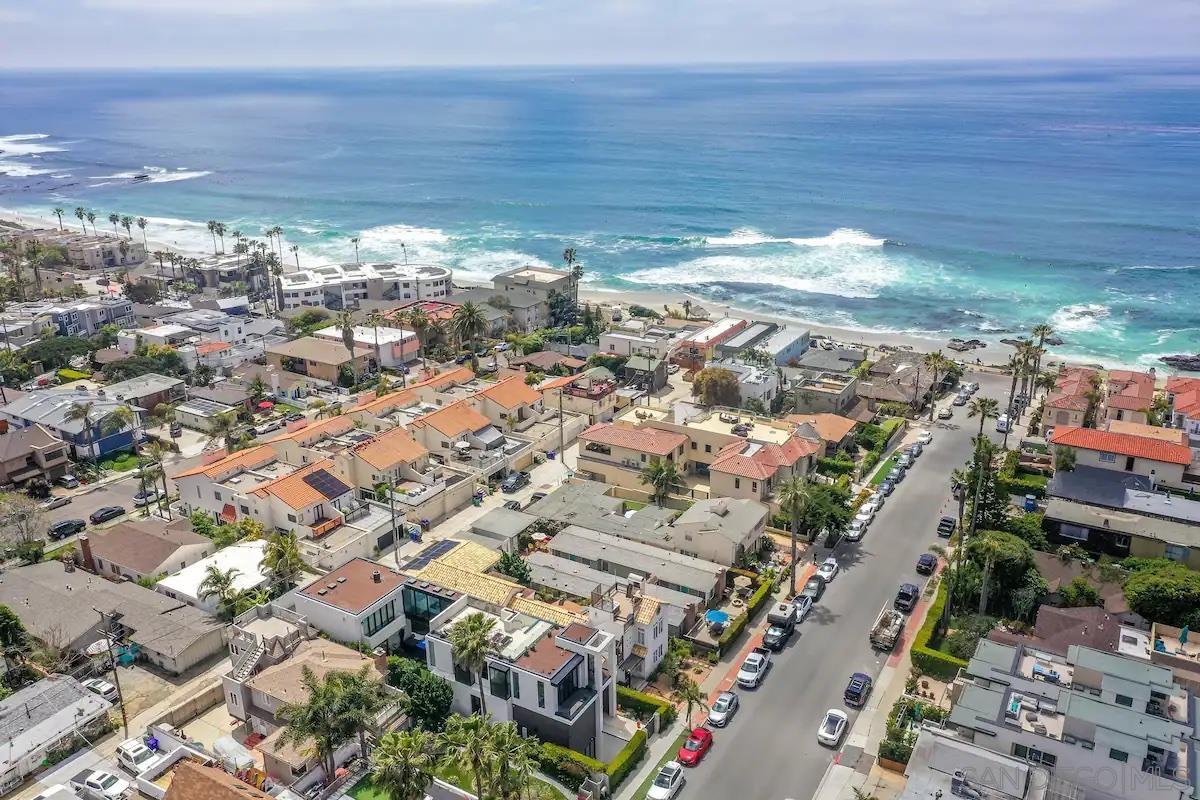 313 Nautilus Street La Jolla, CA 92037 - Photo 9 of 18