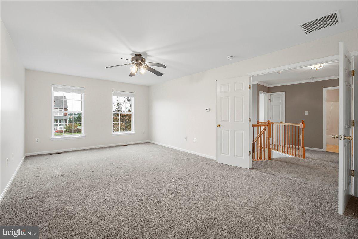 5902 Union Ridge Drive Adamstown, MD 21710 - Photo 25 of 46 Upper level primary bedroom