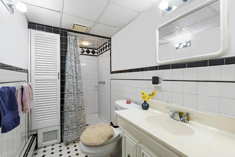 $599,000 | 423 Fairmount Avenue, Jersey City, NJ 07306