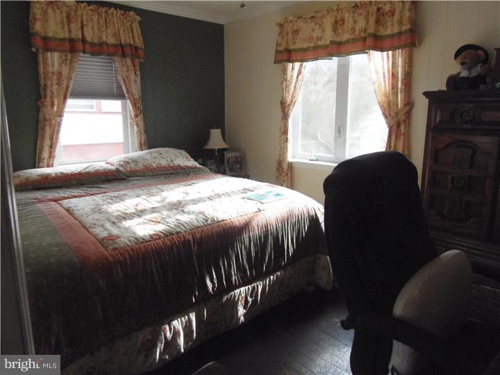1718 Ritter Avenue Bristol, PA 19007 - Photo 14 of 21 Bedroom - Main
