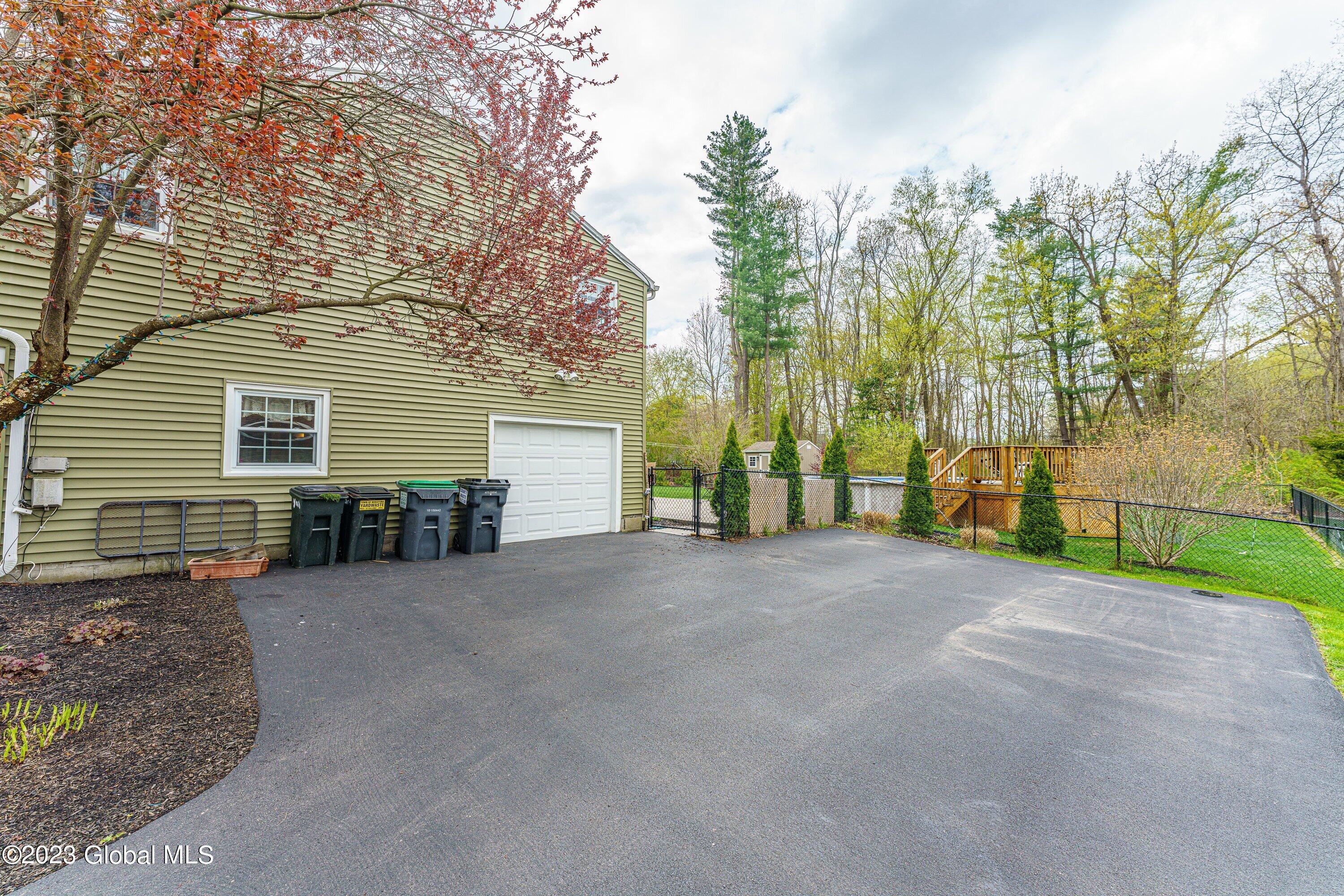 815 Warner Road Niskayuna, NY 12309 - Photo 30 of 32 042-Extended driveway