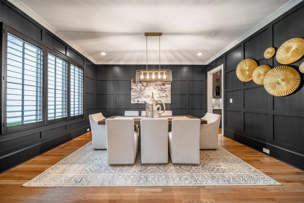 5720 Riverside Drive Atlanta, GA 30327 - Photo 4 of 33 Gallery Image 4
