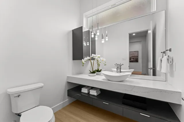 $1,899,000 | 508 Willard Street, Houston, TX 77006