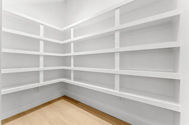 $1,899,000 | 508 Willard Street, Houston, TX 77006