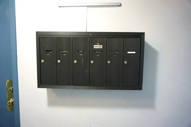 $2,000 | 913 Casey Court, Unit 1, Schaumburg, IL 60173