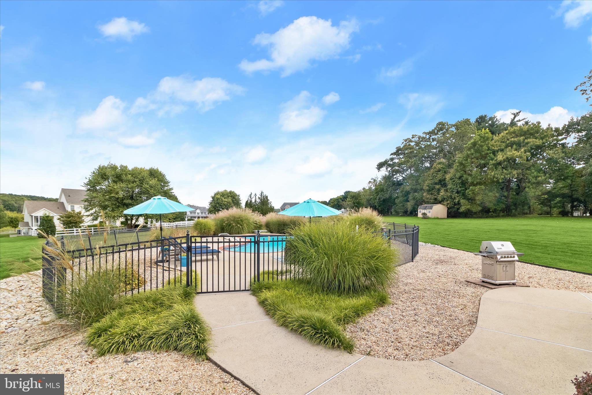 685 West Watersville Road Mount Airy, MD 21771 - Photo 58 of 75 Swimming pool
