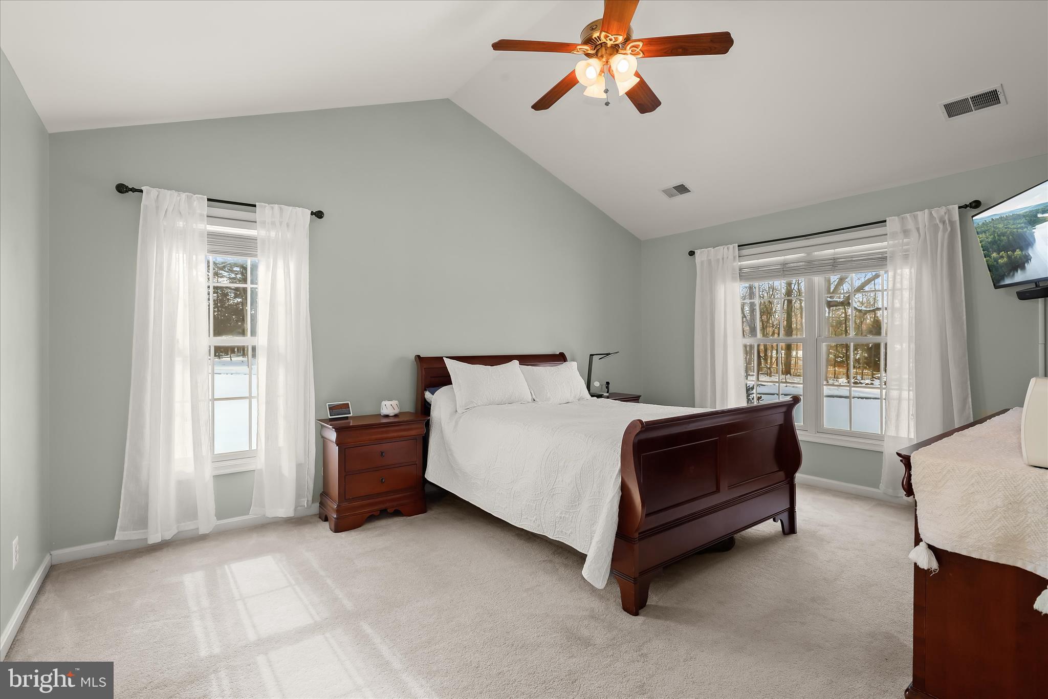 685 West Watersville Road Mount Airy, MD 21771 - Photo 6 of 75 Primary bedroom suite