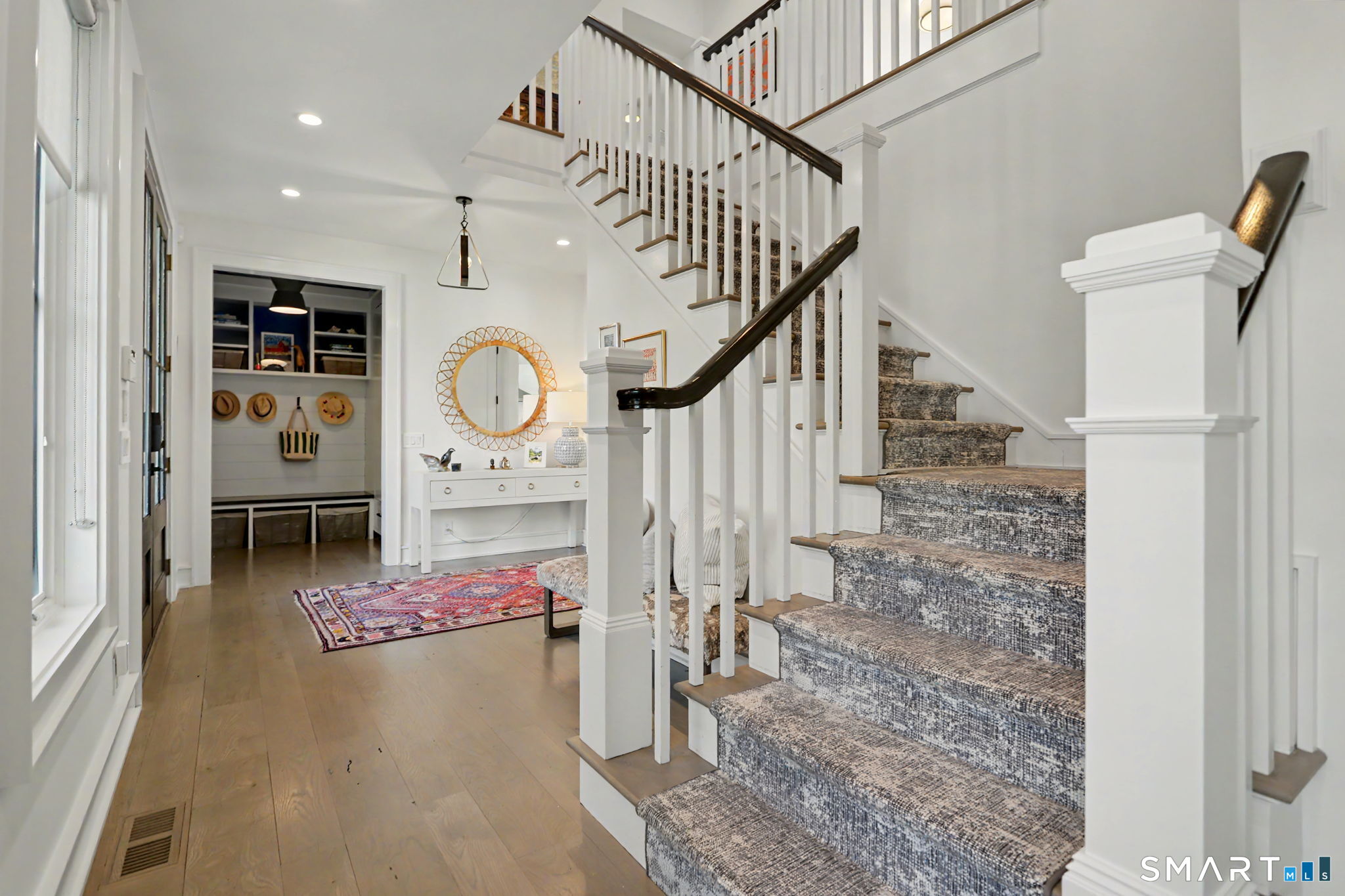 42 Puritan Road Fairfield, CT 06824 - Photo 9 of 40 Gallery Image 9
