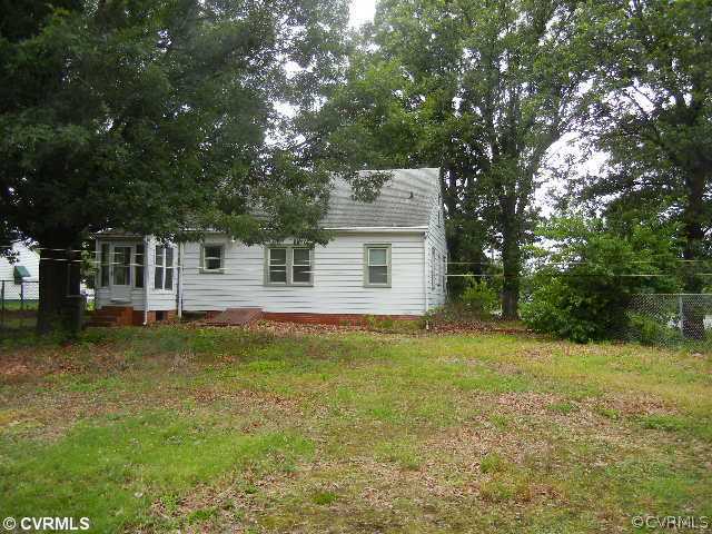 1643 Hopkins Road Richmond, VA 23224 - Photo 14 of 15 Exterior Front - Rear of home
