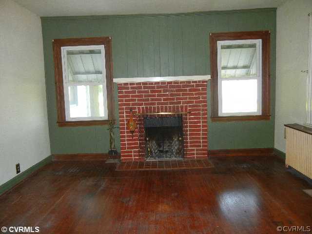 1643 Hopkins Road Richmond, VA 23224 - Photo 2 of 15 Exterior Front