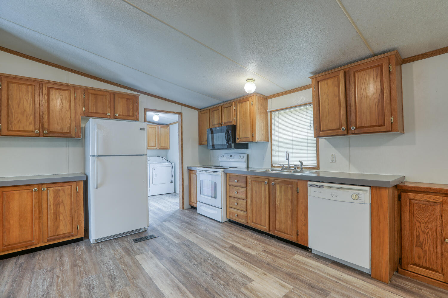 307 Manis Road Rogersville, TN 37857 - Photo 20 of 104 Juhl. 307 Manis Rd. Rog MLSb (17 of 65)