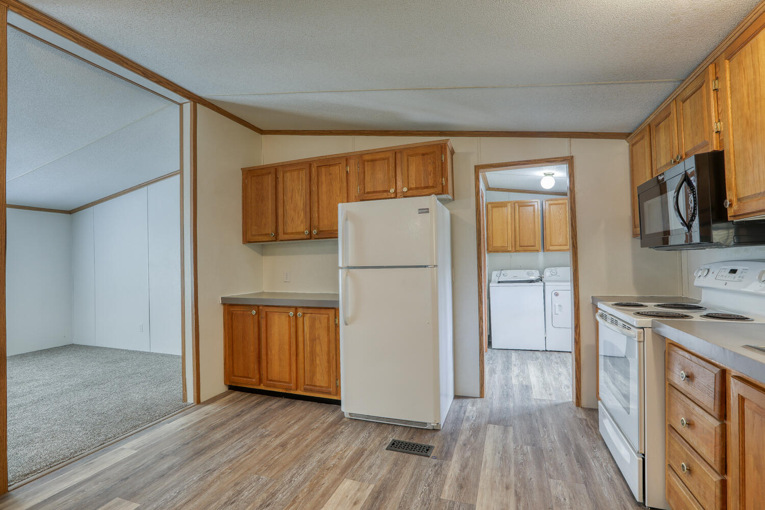 307 Manis Road Rogersville, TN 37857 - Photo 21 of 104 Juhl. 307 Manis Rd. Rog MLSb (18 of 65)