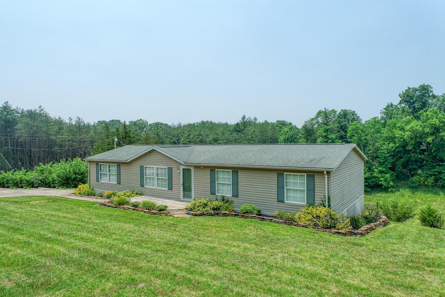 307 Manis Road Rogersville, TN 37857 - Photo 3 of 104 Juhl. 307 Manis Rd. Rog MLSa (2 of 39)