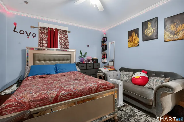 $2,900 | 361 Ridgefield Avenue, Unit 1, Bridgeport, CT 06610