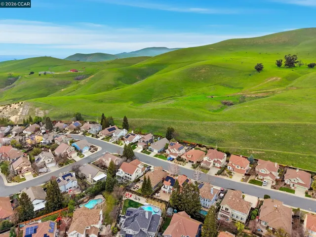 $999,000 | 3056 Windmill Canyon Drive, Clayton, CA 94517