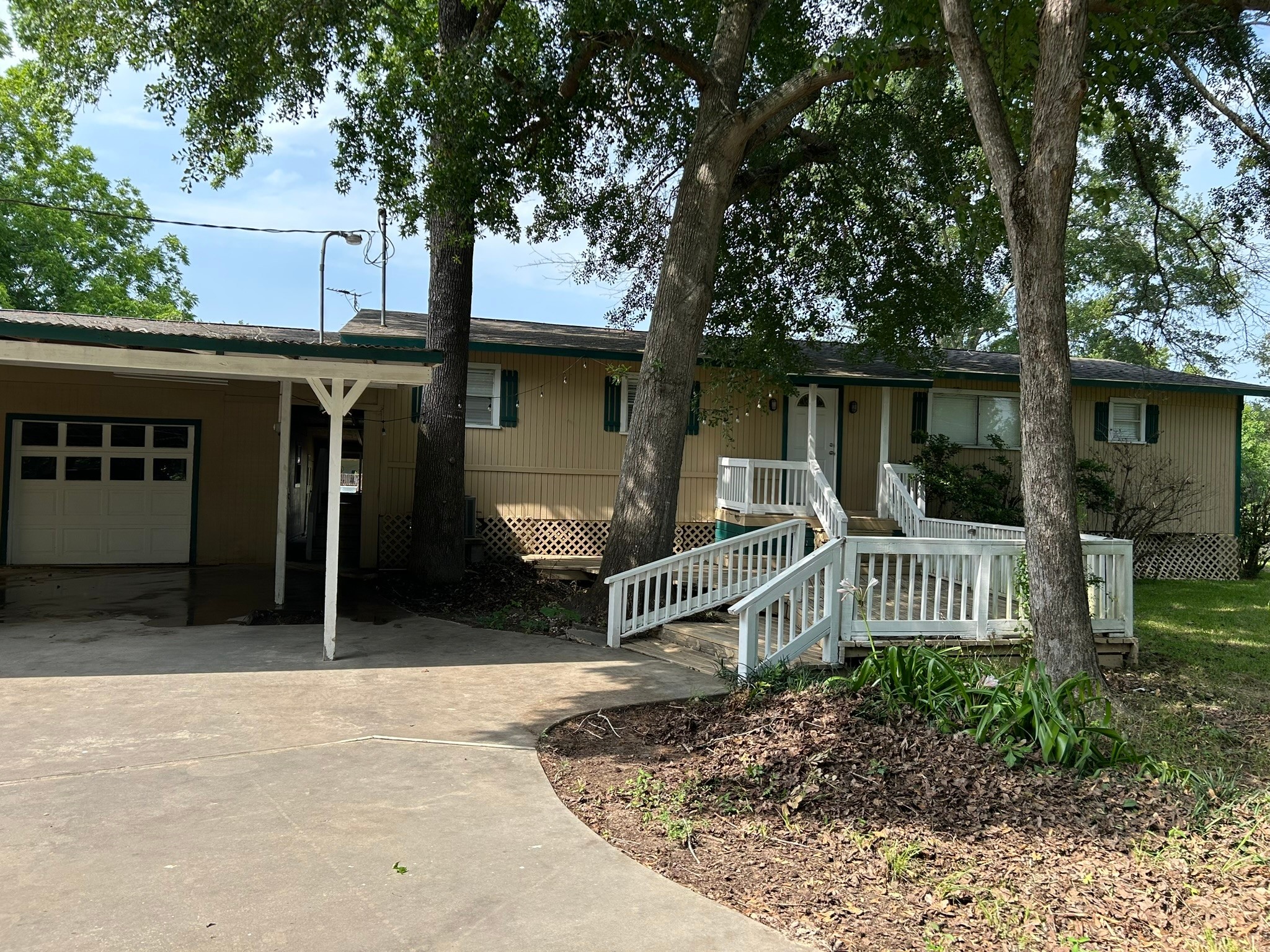 320 Deer Run Road Trinity, TX 75862 - Photo 38 of 50 Lake Life