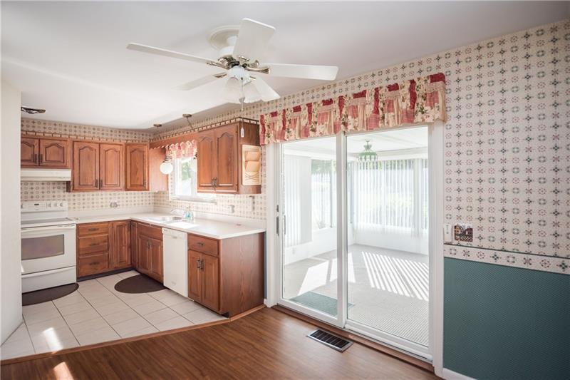 218 South Eberhart Road Butler, PA 16001 - Photo 5 of 20