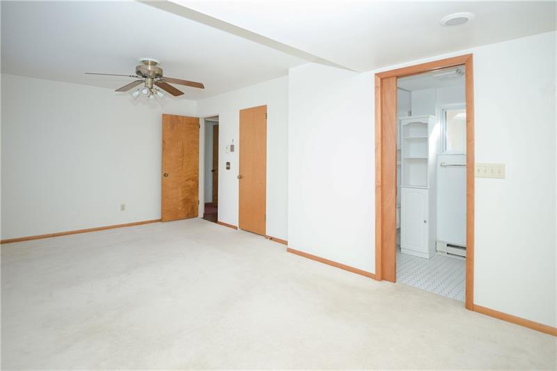 218 South Eberhart Road Butler, PA 16001 - Photo 6 of 20