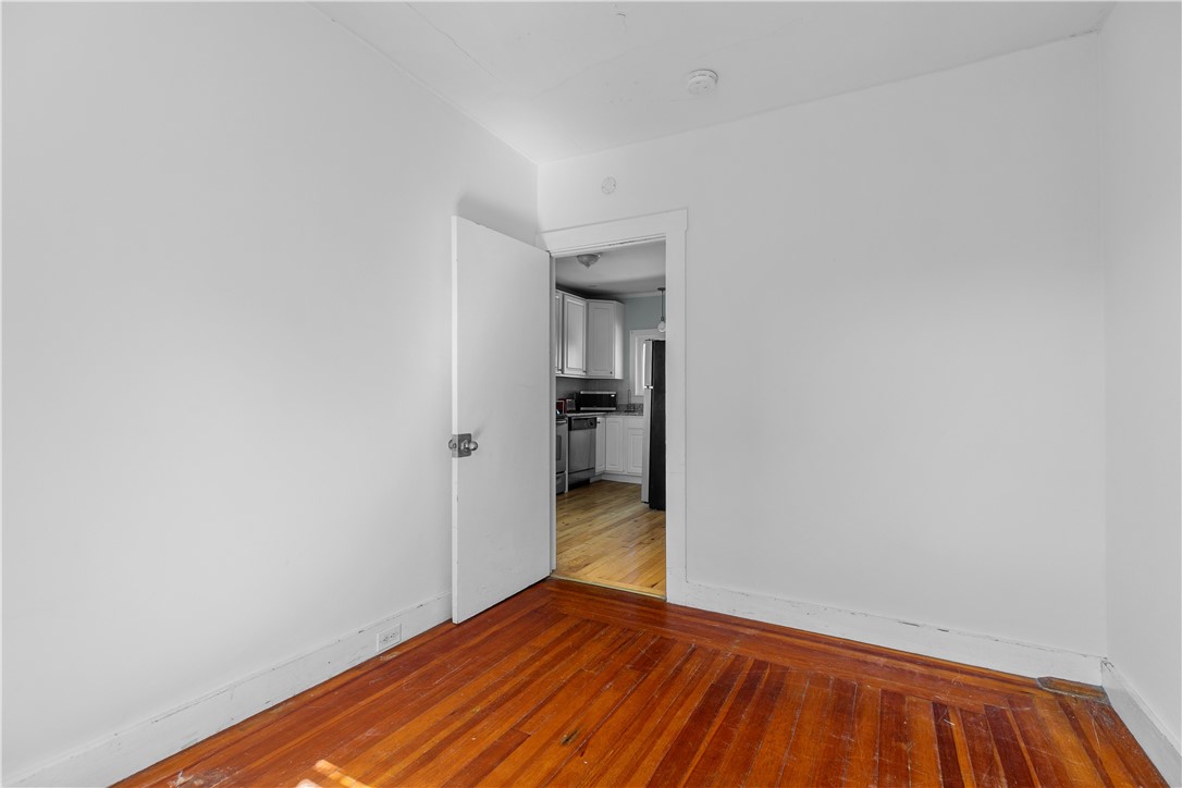 427 Spring Street, Unit 2 Newport, RI 02840 - Photo 11 of 19