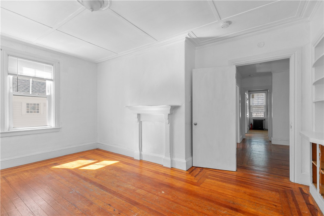 427 Spring Street, Unit 2 Newport, RI 02840 - Photo 6 of 19