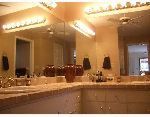 1815 Primrose Lane Wellington, FL 33414 - Photo 5 of 7 Additional Photo