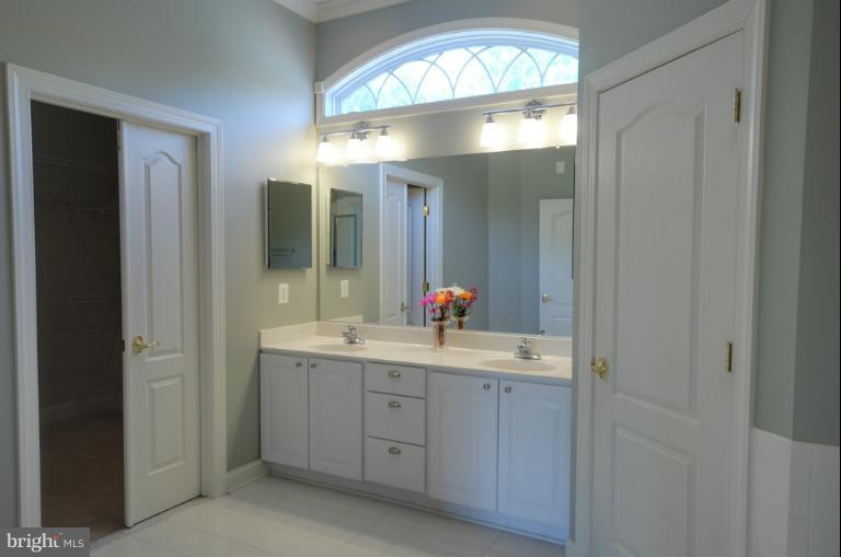 3506 Cedars Stable Road Davidsonville, MD 21035 - Photo 27 of 30 Bath (Master) 1st Floor