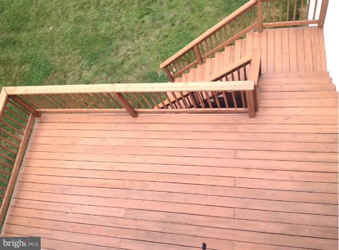 3506 Cedars Stable Road Davidsonville, MD 21035 - Photo 6 of 30 Deck off Family Room