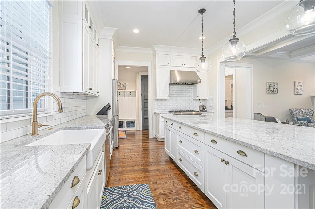 5621 Closeburn Road, Unit B Charlotte, NC 28210 - Photo 15 of 42 Gallery Image 15