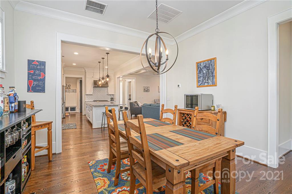 5621 Closeburn Road, Unit B Charlotte, NC 28210 - Photo 16 of 42 Gallery Image 16