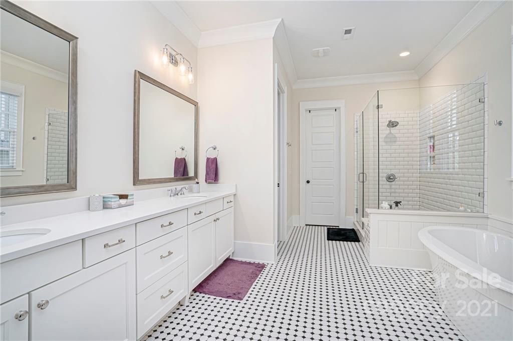 5621 Closeburn Road, Unit B Charlotte, NC 28210 - Photo 20 of 42 Gallery Image 20
