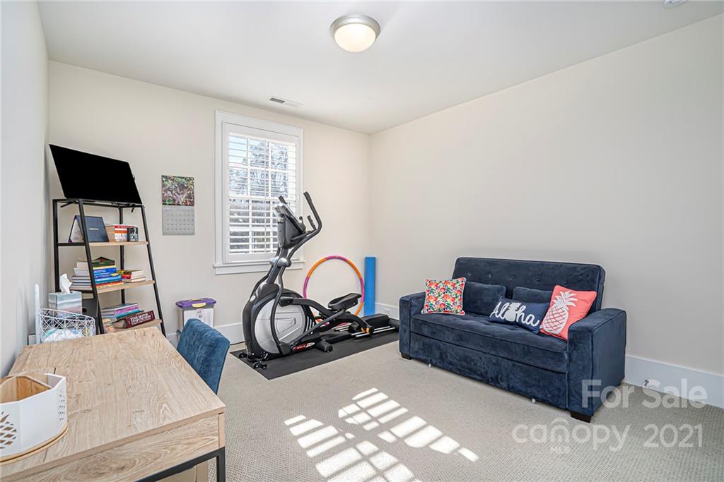 5621 Closeburn Road, Unit B Charlotte, NC 28210 - Photo 25 of 42 Gallery Image 25
