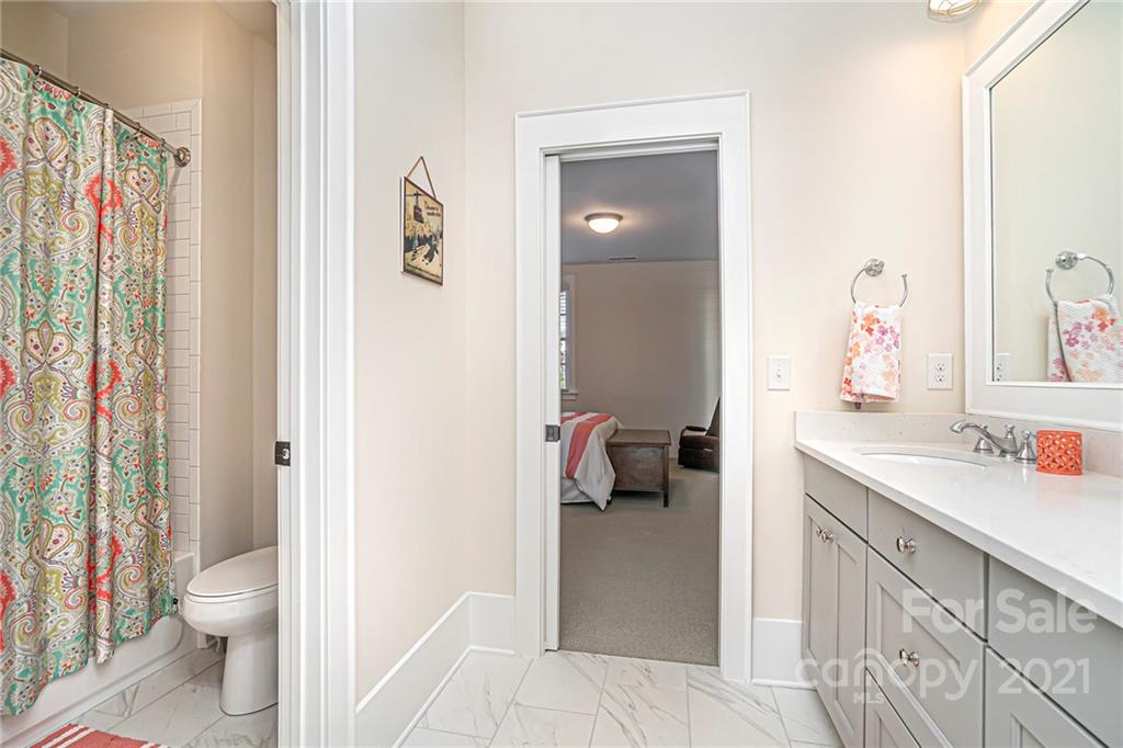 5621 Closeburn Road, Unit B Charlotte, NC 28210 - Photo 27 of 42 Gallery Image 27