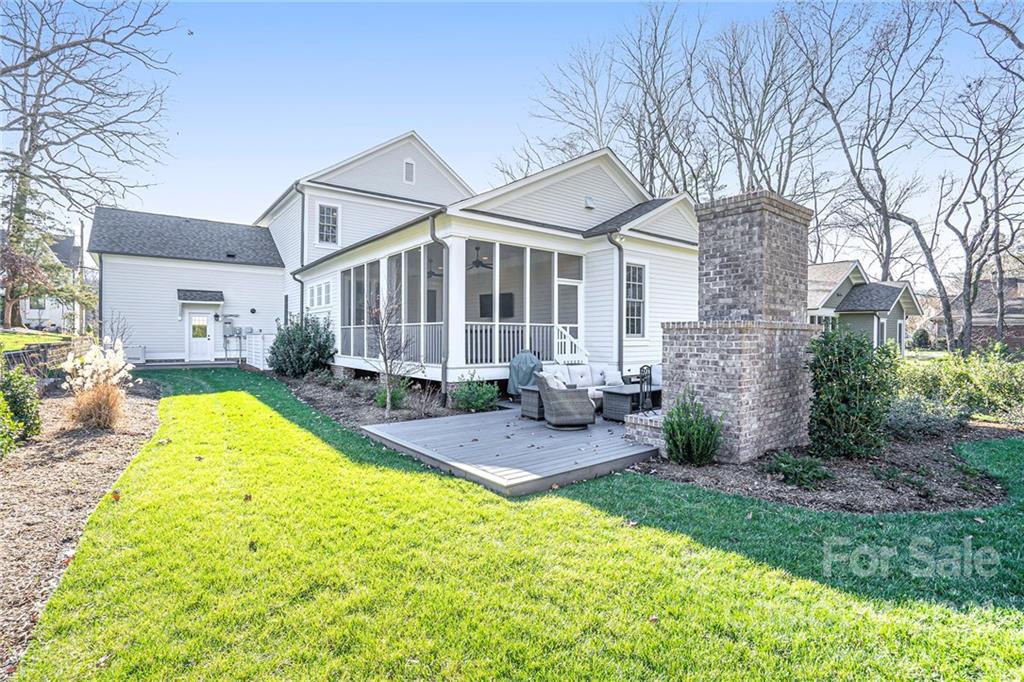 5621 Closeburn Road, Unit B Charlotte, NC 28210 - Photo 36 of 42 Gallery Image 36
