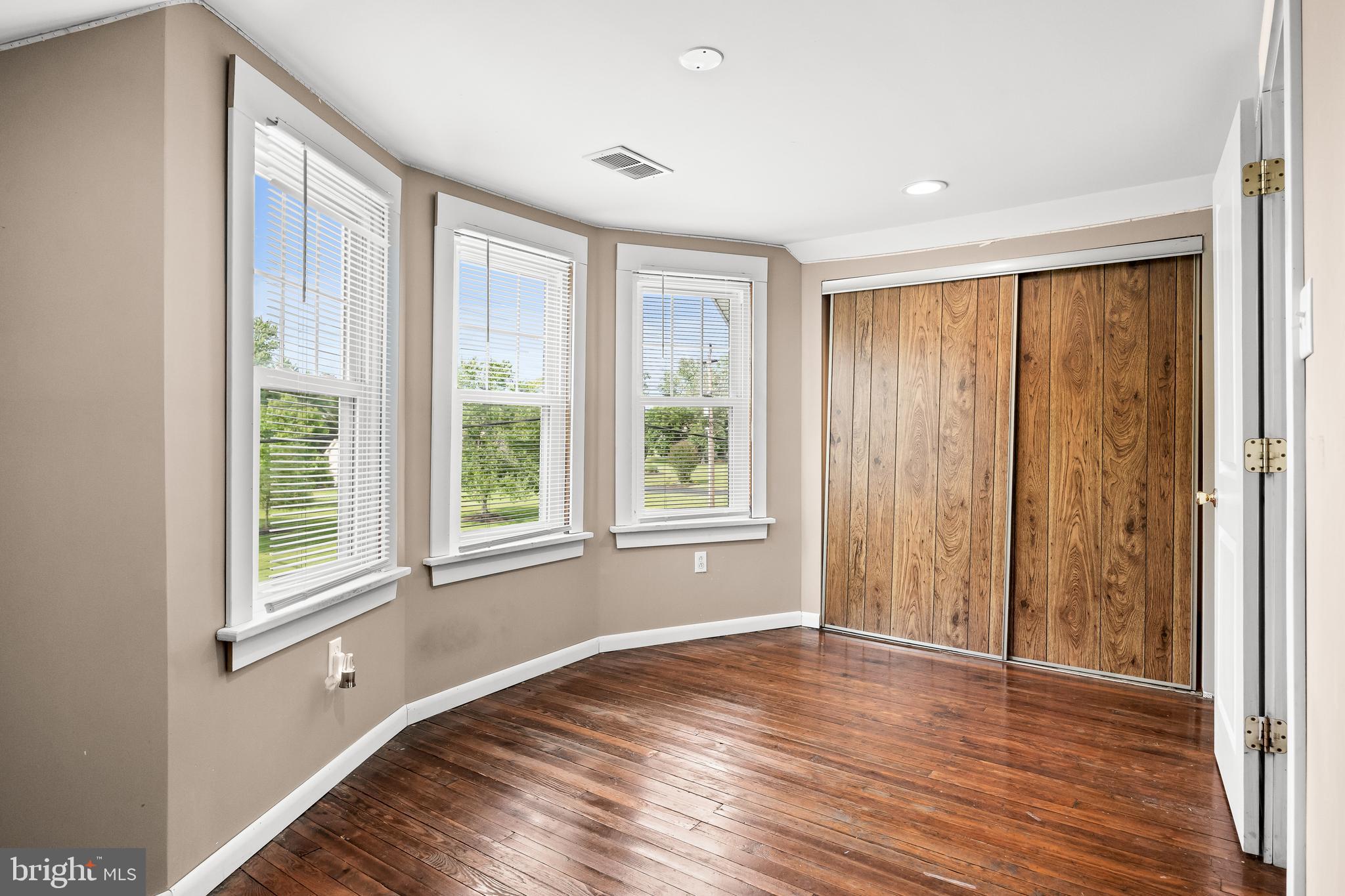127 Hurffville Grenloch Road Sewell, NJ 08080 - Photo 12 of 30 Large, picturesque views in Bedroom 2