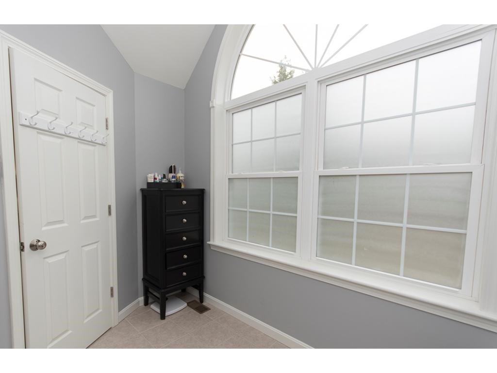 111 Steam Mill Road Auburn, NH 03032 - Photo 21 of 36 Gallery Image 21