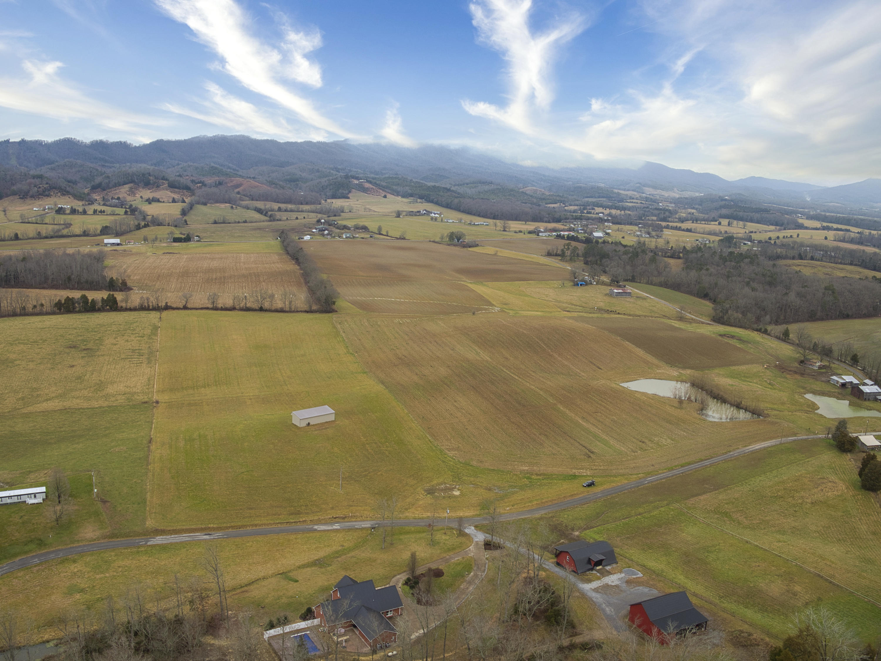 901 Doolittle Road Greeneville, TN 37745 - Photo 9 of 9 dooaerials- (14 of 14)
