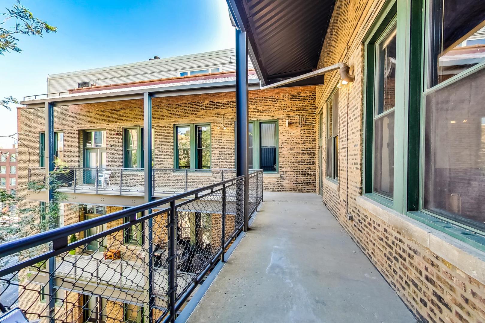 331 South Peoria Street, Unit 502 Chicago, IL 60607 - Photo 27 of 32 a view of porch with a large window