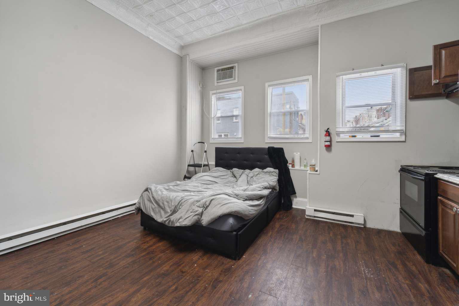 331 North 64th Street Philadelphia, PA 19139 - Photo 29 of 34