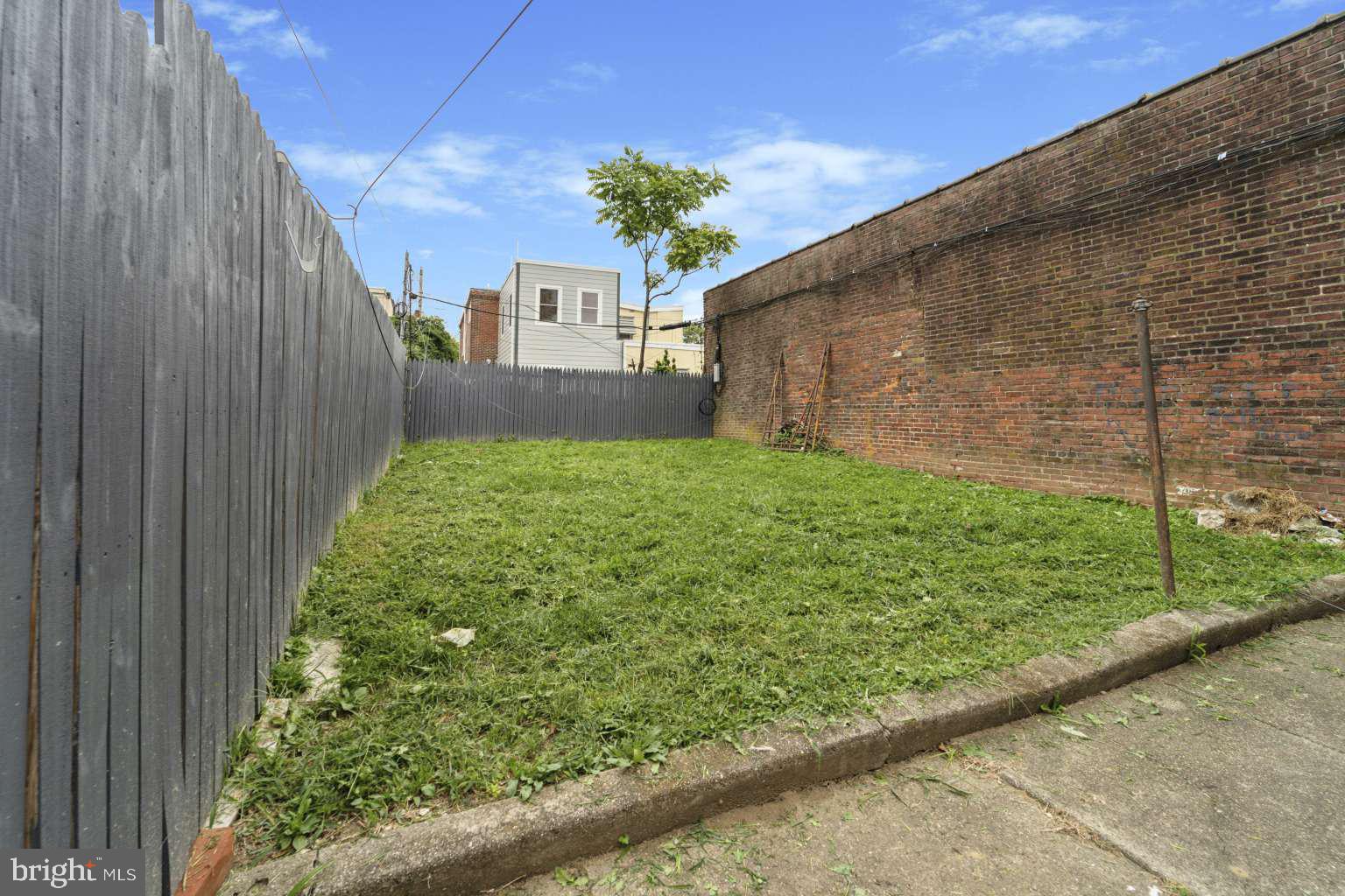 331 North 64th Street Philadelphia, PA 19139 - Photo 34 of 34