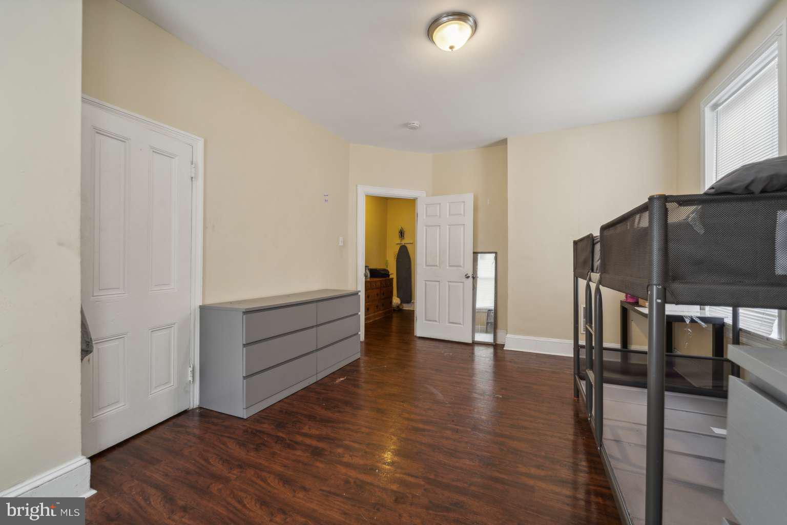 331 North 64th Street Philadelphia, PA 19139 - Photo 7 of 34