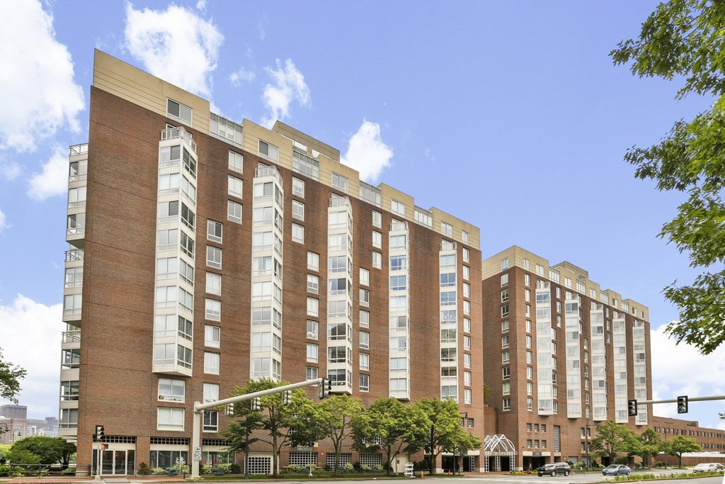 75-83 Cambridge Parkway, Unit E806 Cambridge, MA 02142 - Photo 17 of 18